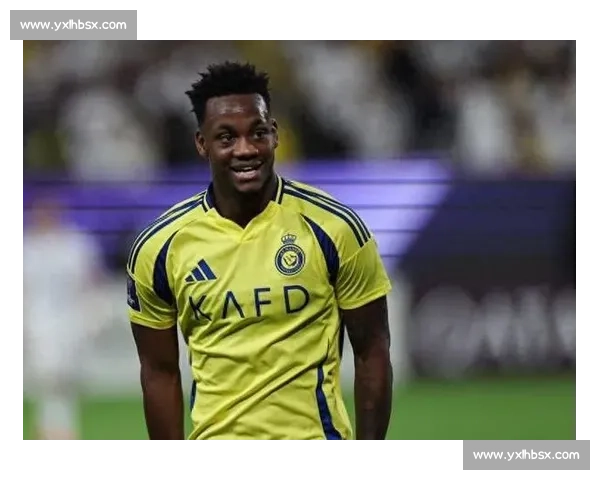 土耳其记者确认:那不勒斯、费内巴切正式报价哥伦比亚前锋杜兰 土耳其记者确认:那不勒斯、费内巴切正式报价哥伦比亚前锋杜兰